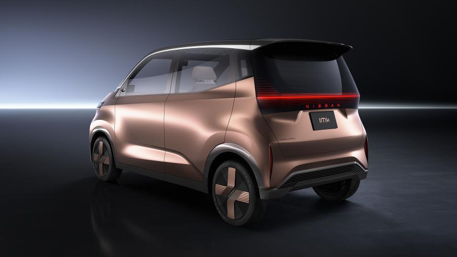 Nissan IMk Concept 2019 года  (фото 6 из 24)